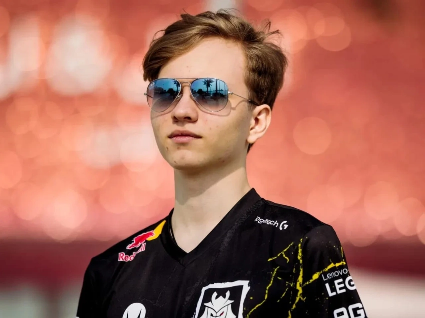 m0NESY и Kyousuke иронично высказались о вылете Falcons с IEM Krakow по Counter-Strike 2