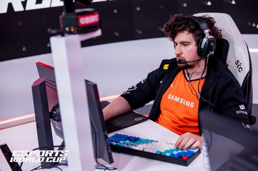 Экс-керри VP по Dota 2 объяснил силу мидового Beastmaster и похвалил Aghanim на Tidehunter